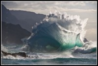 Massive wave explodes along Kauai's Na Pali Coast